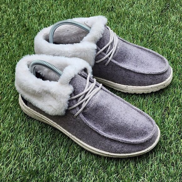 HEY DUDE BRITT - Womens Slip On - SIZE 6 - Picture 2 of 8